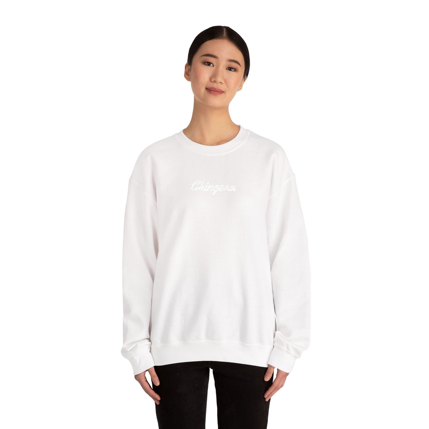 Chingona Embroidery Heavy Blend Crewneck Sweatshirt