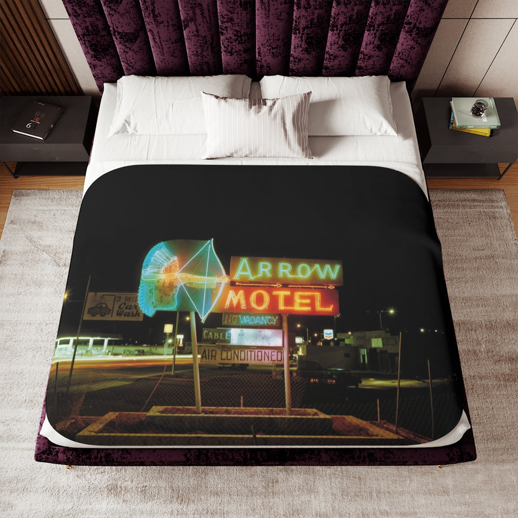 Neon Arrow Motel Sherpa Blanket — Retro Neon Sign Cozy Throw
